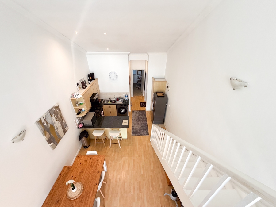 To Let 2 Bedroom Property for Rent in Wynberg Upper Western Cape